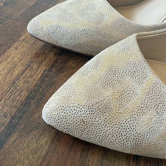 Antonio Melani Womens Suede Shimmery Gold Leopard Heels Pumps Size 9.5M - Picture 6 of 6